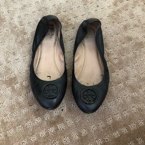 Tory Burch classic black ballet flats 8.5 well loved condition